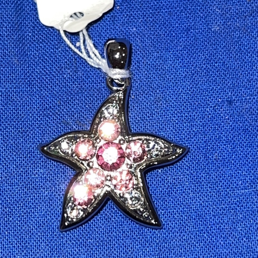 Beautiful Star Pendant View 2